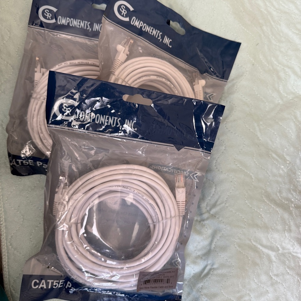 White Cell Phone Charging Cable for Fast and Reliable Power